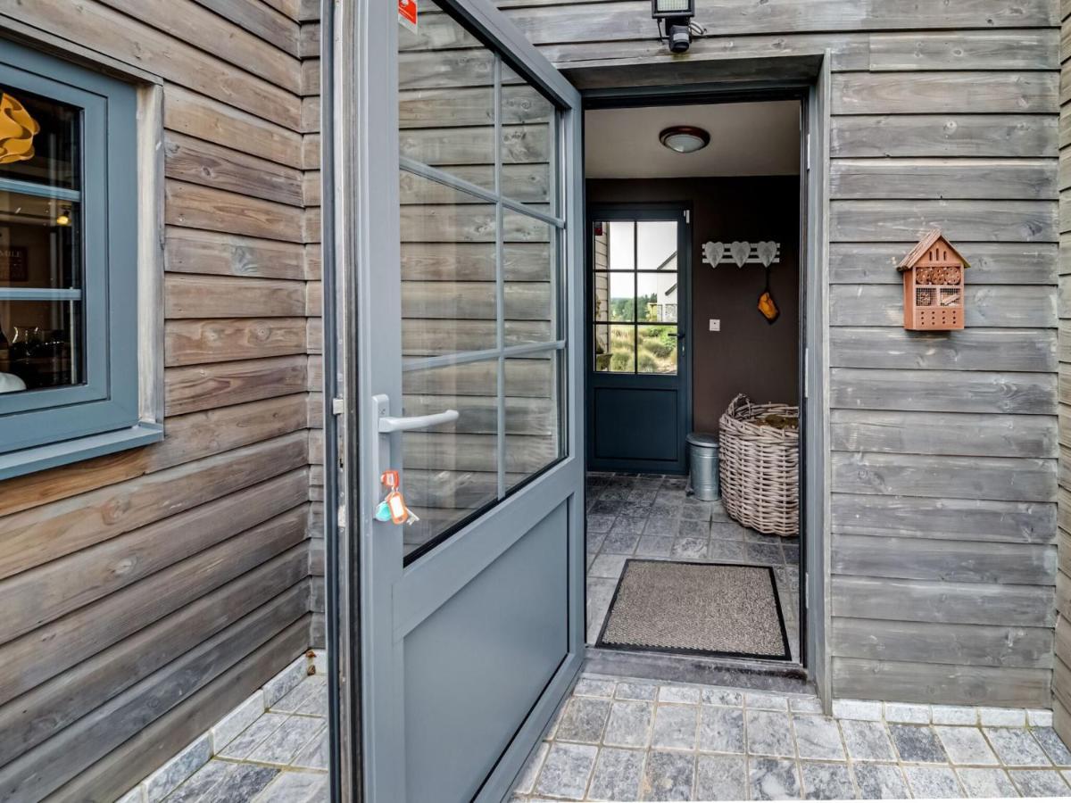 Tranquil Holiday Home In Mont With Bubble Bath ภายนอก รูปภาพ